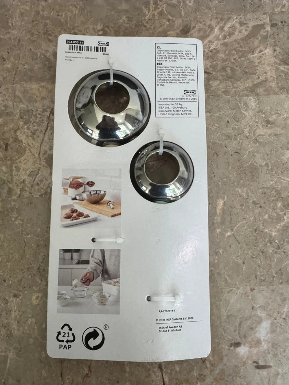 IKEA LÄTTBAKAD cookie dough Scoops in Mint Green & Cream